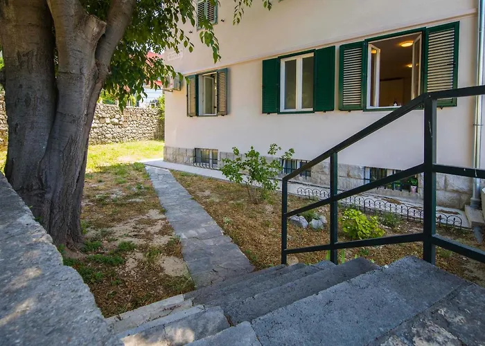 아파트 Bonnie & Clyde *